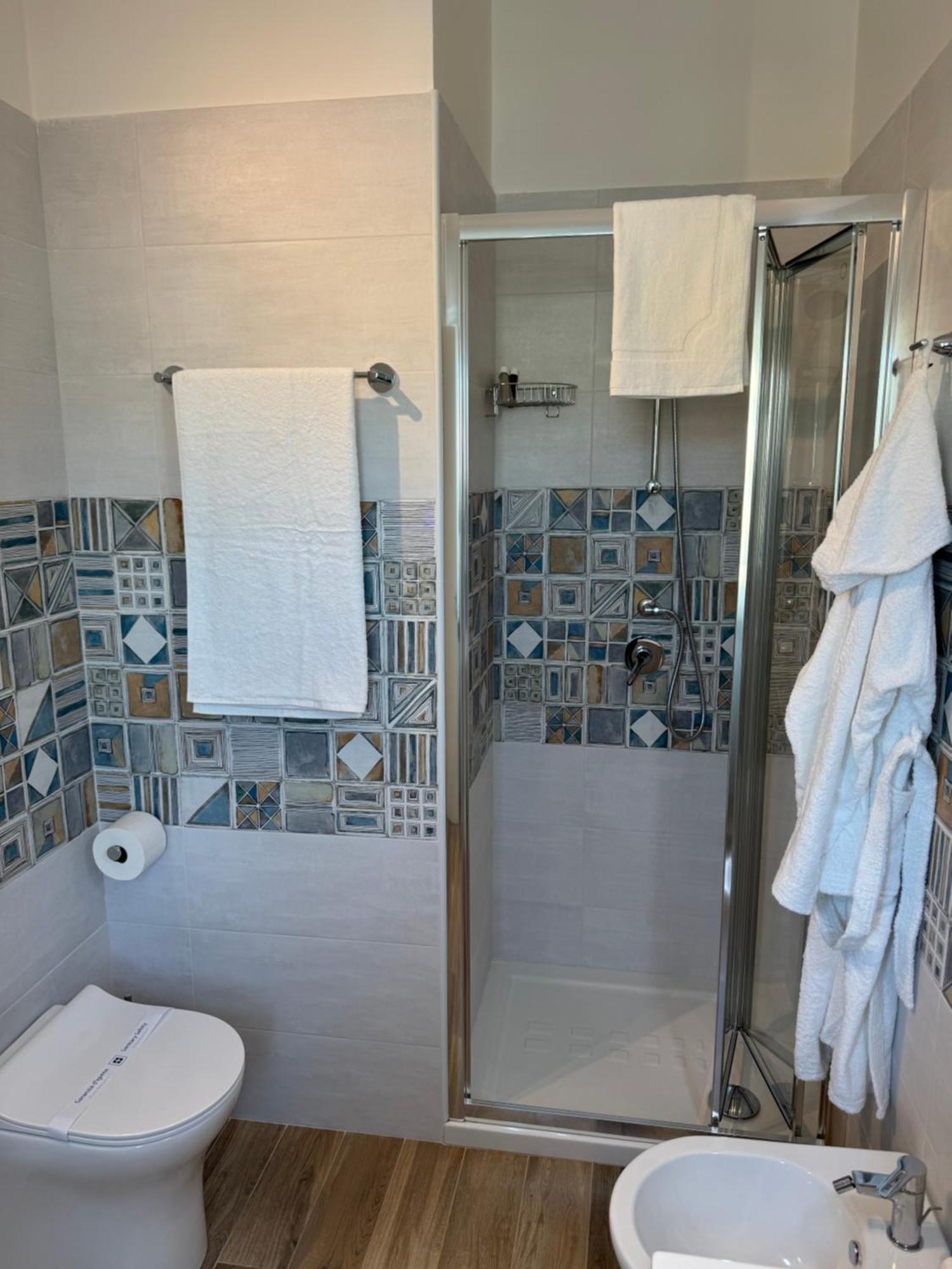 Domus Magna Grecia Hotel กาตันซาโร ภายนอก รูปภาพ